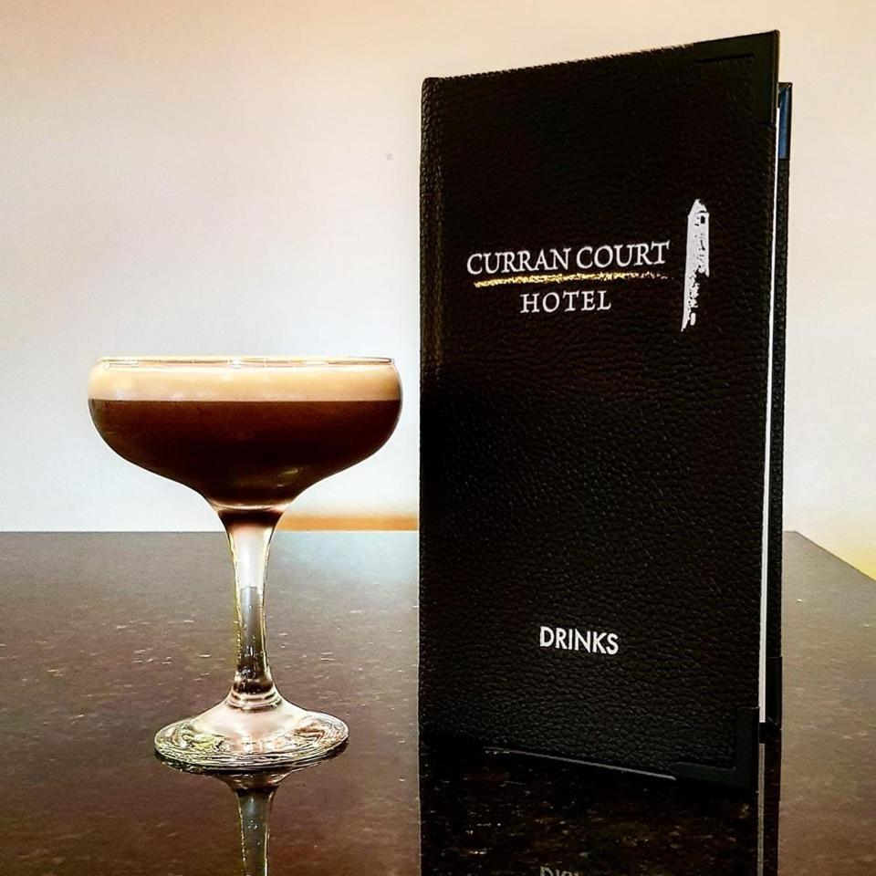 Curran Court Hotel Ларн Екстериор снимка